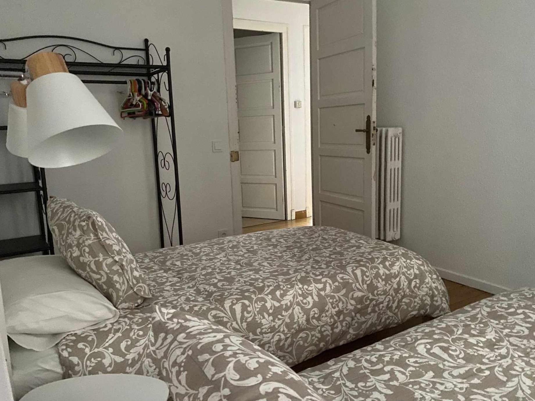 Apartamento Catedral Pamplona Bagian luar foto